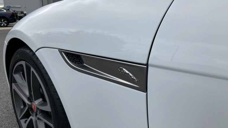 Jaguar F-Type 2.0 P300 R-Dynamic 2dr Auto Petrol Coupe